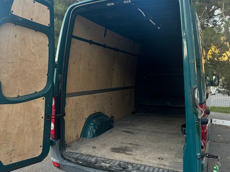 2010 Volkswagen Crafter, зелёный, 1500000 рублей, вид 2
