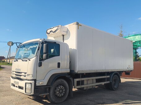 2022 Isuzu Forward (F-Series), белый, 4500000 рублей, вид 2