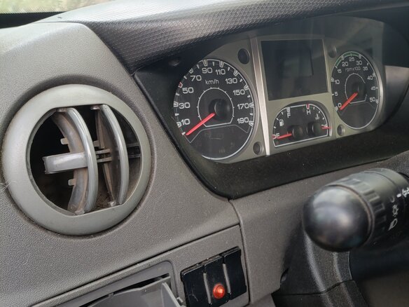 2012 Iveco Daily, белый, 1150000 рублей - вид 6