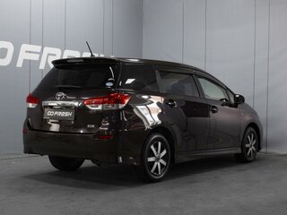 2010 Toyota Wish II, красный, 1279000 рублей, вид 2