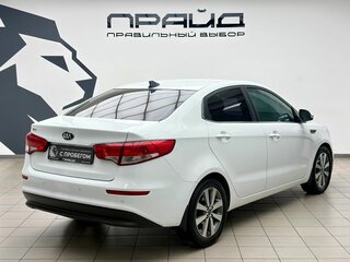 2017 Kia Rio III Рестайлинг, белый, 1200000 рублей, вид 3