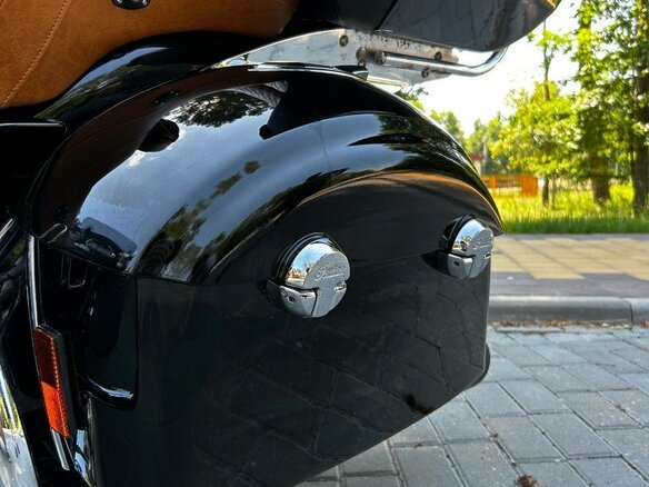 2015 Indian Roadmaster, чёрный, 1146215 рублей - вид 17