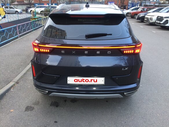 2023 Exeed LX I Рестайлинг 2, серый, 1815000 рублей - вид 5