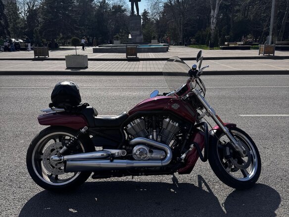2009 Harley-Davidson V-Rod Muscle, красный, 1450000 рублей - вид 10