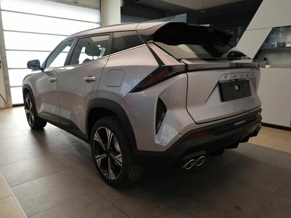 2026 Geely Cityray, серебристый, 3344990 рублей - вид 5