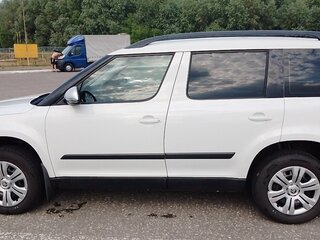 2016 Skoda Yeti I Рестайлинг, белый, 1320000 рублей, вид 3