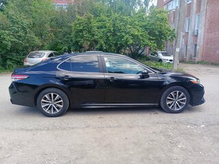 2018 Toyota Camry US Market VIII (XV70), чёрный, 2650000 рублей, вид 3