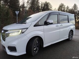 2020 Honda Stepwgn Spada V Рестайлинг, белый, 2550000 рублей, вид 3