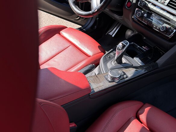 2016 BMW 3 серии 328i VI (F3x) Рестайлинг, чёрный, 2500000 рублей - вид 3