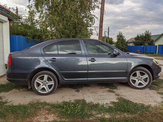 2009 Skoda Octavia II (A5) Рестайлинг, серый, 669000 рублей, вид 2