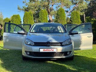 2011 Volkswagen Golf VI, серебристый, 750000 рублей, вид 4