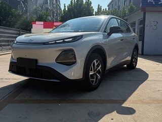2026 Changan Qiyuan Q05 40.3 kWh II, серебристый, 1800000 рублей, вид 1