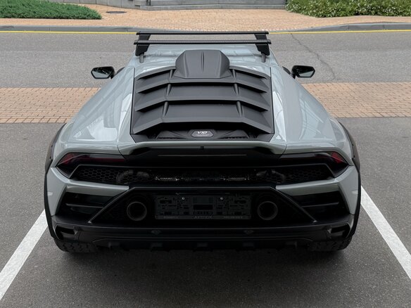 2024 Lamborghini Huracán Sterrato I Рестайлинг, серый, 33700000 рублей - вид 9