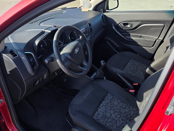 2018 Lada (ВАЗ) XRAY I, красный, 730000 рублей - вид 8