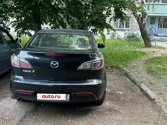 2011 Mazda 3 II (BL) Рестайлинг, чёрный, 1050000 рублей - вид 1