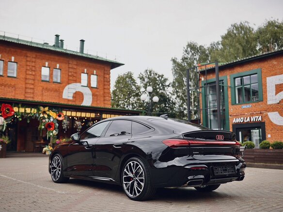 2026 Audi A5 L Sportback III (B10), чёрный, 6000000 рублей - вид 9