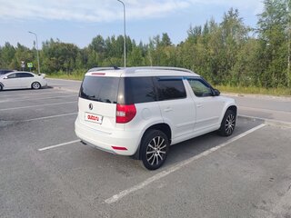 2016 Skoda Yeti I Рестайлинг, белый, 1500000 рублей, вид 5