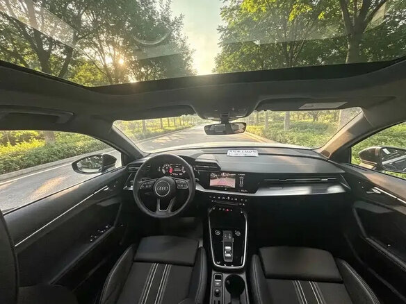 2023 Audi A3 Sportback 35 TFSI IV (8Y), зелёный, 2180000 рублей - вид 9