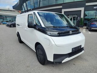 2026 Farizon SuperVan, белый, 5900000 рублей, вид 4