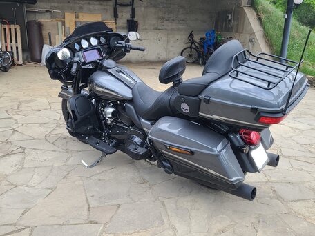2021 Harley-Davidson Ultra Limited, серый, 2900000 рублей, вид 4