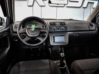 2012 Skoda Fabia II Рестайлинг, серебристый, 590000 рублей, вид 5