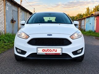 2018 Ford Focus III Рестайлинг, белый, 1250000 рублей, вид 1