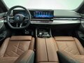 2025 BMW 5 серии 530i xDrive VIII (G60/G61/G68), чёрный, 9990000 рублей - вид 6
