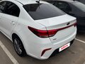 2018 Kia Rio IV, белый - вид 2