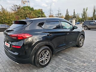 2018 Hyundai Tucson III Рестайлинг, чёрный, 2100000 рублей, вид 3