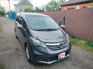 2012 Honda Freed I Рестайлинг, серебристый, 1109000 рублей, вид 2