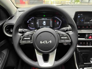 2022 Kia K3 II (China Market) Рестайлинг, белый, 1495000 рублей, вид 5