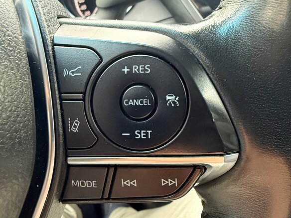 2019 Toyota Camry VIII (XV70), белый - вид 36