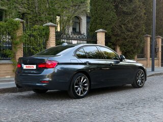 2018 BMW 3 серии 320i xDrive VI (F3x) Рестайлинг, серый, 2880000 рублей, вид 3