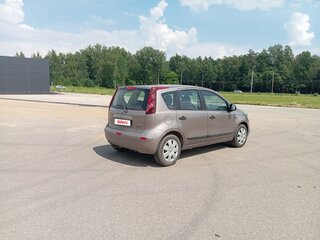 2010 Nissan Note I Рестайлинг, коричневый, 549000 рублей, вид 4
