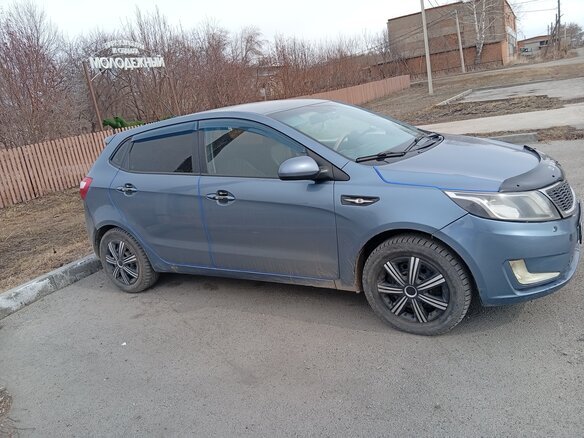 2012 Kia Rio 5-speed III, голубой, 550000 рублей - вид 1