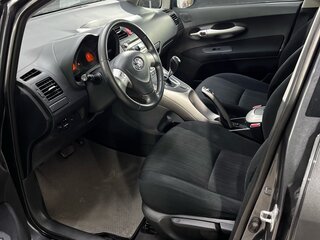 2008 Toyota Auris I, серый, 600000 рублей, вид 5
