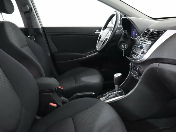 2015 Hyundai Solaris I Рестайлинг, коричневый - вид 9