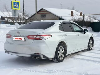 2018 Toyota Camry VIII (XV70), белый, 2450000 рублей, вид 5
