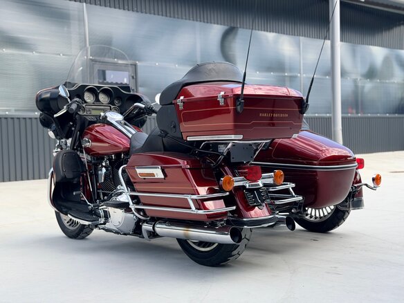 2009 Harley-Davidson Electra Glide, красный - вид 5