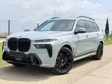 BMW X7 I (G07) Рестайлинг
