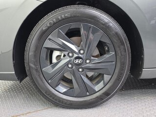 2023 Hyundai Avante VII, чёрный, 1730000 рублей, вид 5