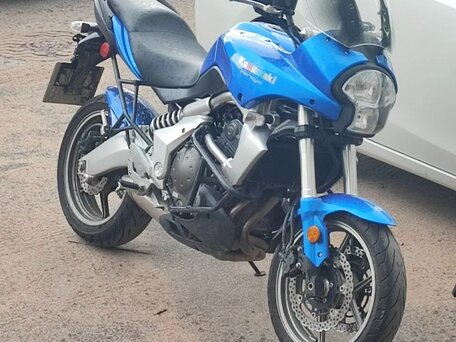 2010 Kawasaki Versys 650, синий, 435000 рублей, вид 1