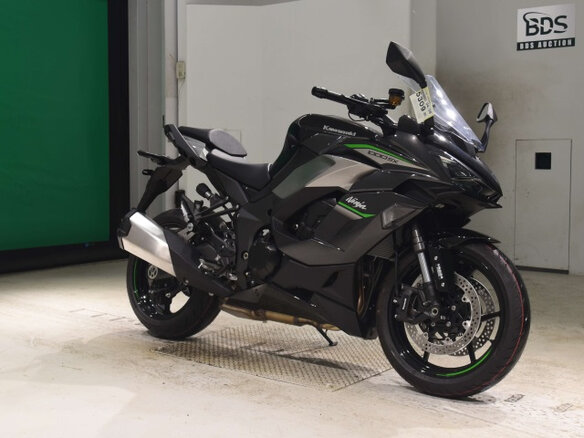 2025 Kawasaki Ninja 1000 SX, чёрный, 1400000 рублей - вид 2
