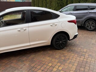 2021 Hyundai Solaris II Рестайлинг, белый, 1100000 рублей, вид 5