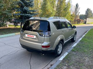2008 Mitsubishi Outlander II, бежевый, 1195000 рублей, вид 4