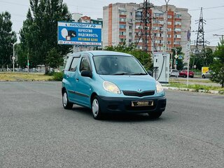 2002 Toyota FunCargo, голубой, 549000 рублей, вид 4