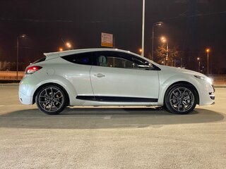 2013 Renault Megane RS III, белый, 1550000 рублей, вид 4