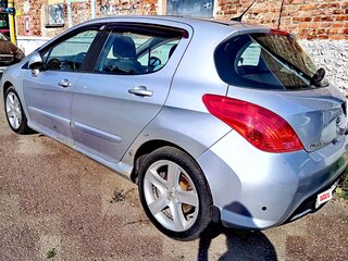 2008 Peugeot 308 I, серебристый, 415000 рублей, вид 1