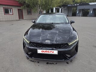 2020 Kia K5 III, чёрный, 2700000 рублей, вид 2