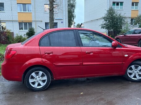 2011 Kia Rio II Рестайлинг, красный, 490000 рублей, вид 3